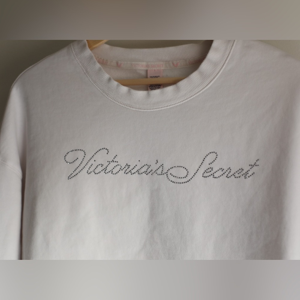 Vintage 2008 Victoria's Secret Rhinestone Logo Sweatshirt White Y2K Women's L - Picture 3 of 8